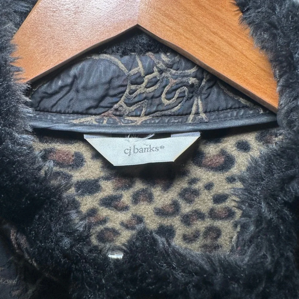 Cj Banks Womens‎ XL Vest Faux Fur Collar Leopard Fleece Lined Button Paisley Y2K